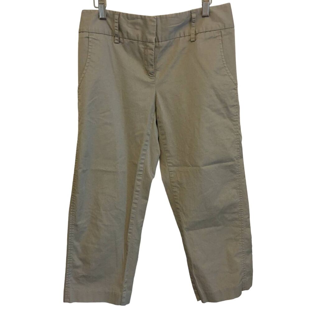 Daisy Fuentes Tan Capris Size 4 With Belt Loops